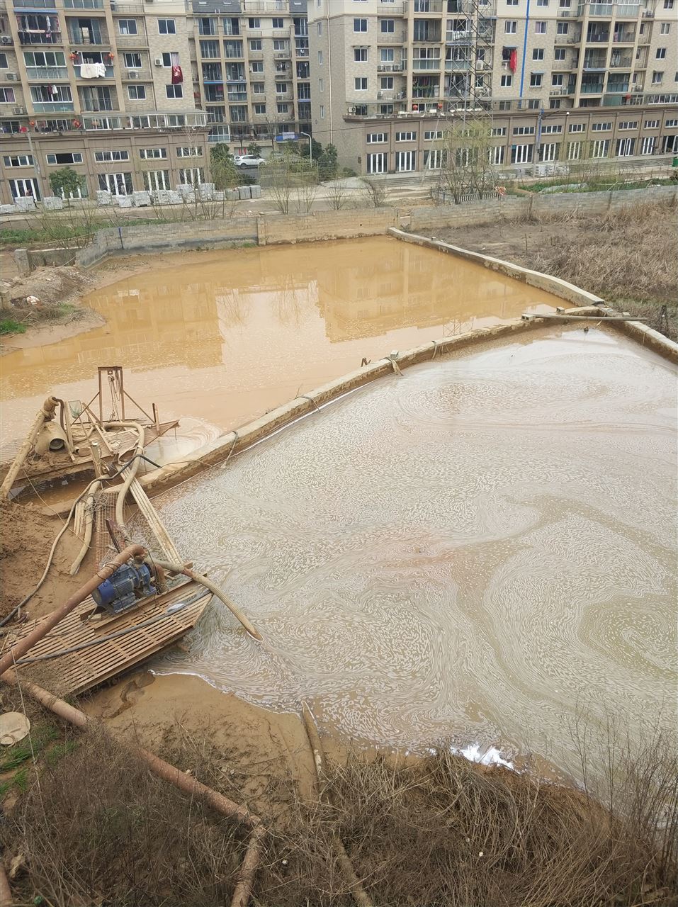 赤峰沉淀池淤泥清理-厂区废水池淤泥清淤